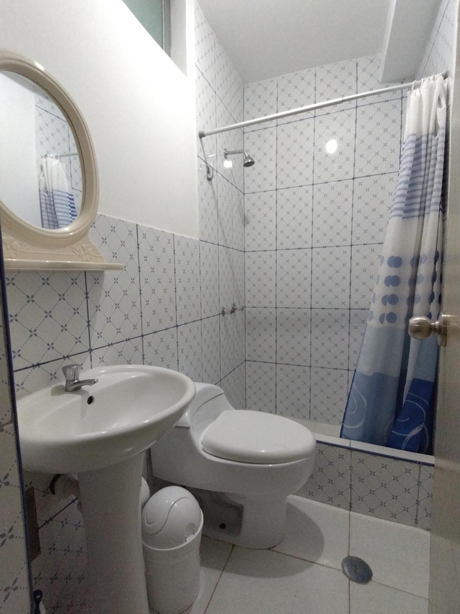 Icthus Паракас Екстериор снимка
